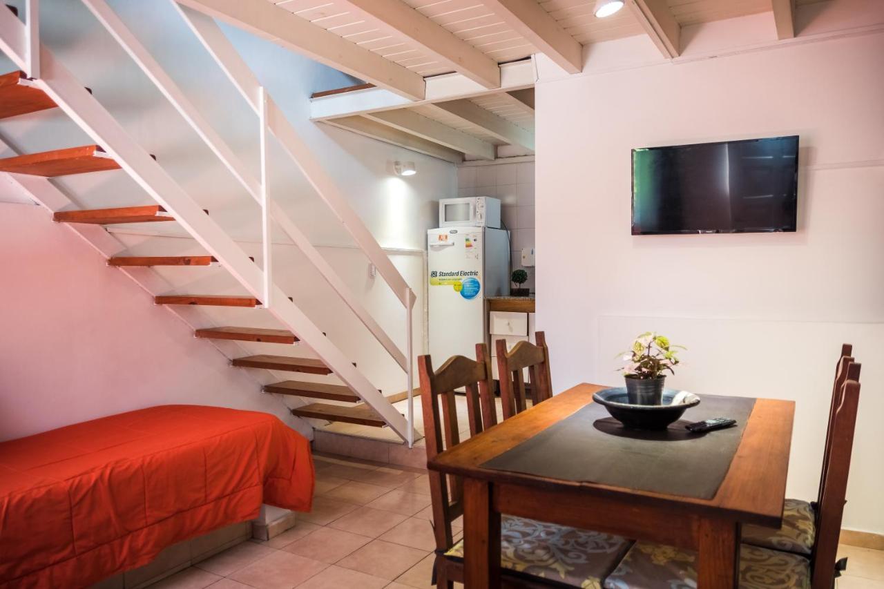 Costalago Suites- By Hvh Villa Carlos Paz Exterior photo